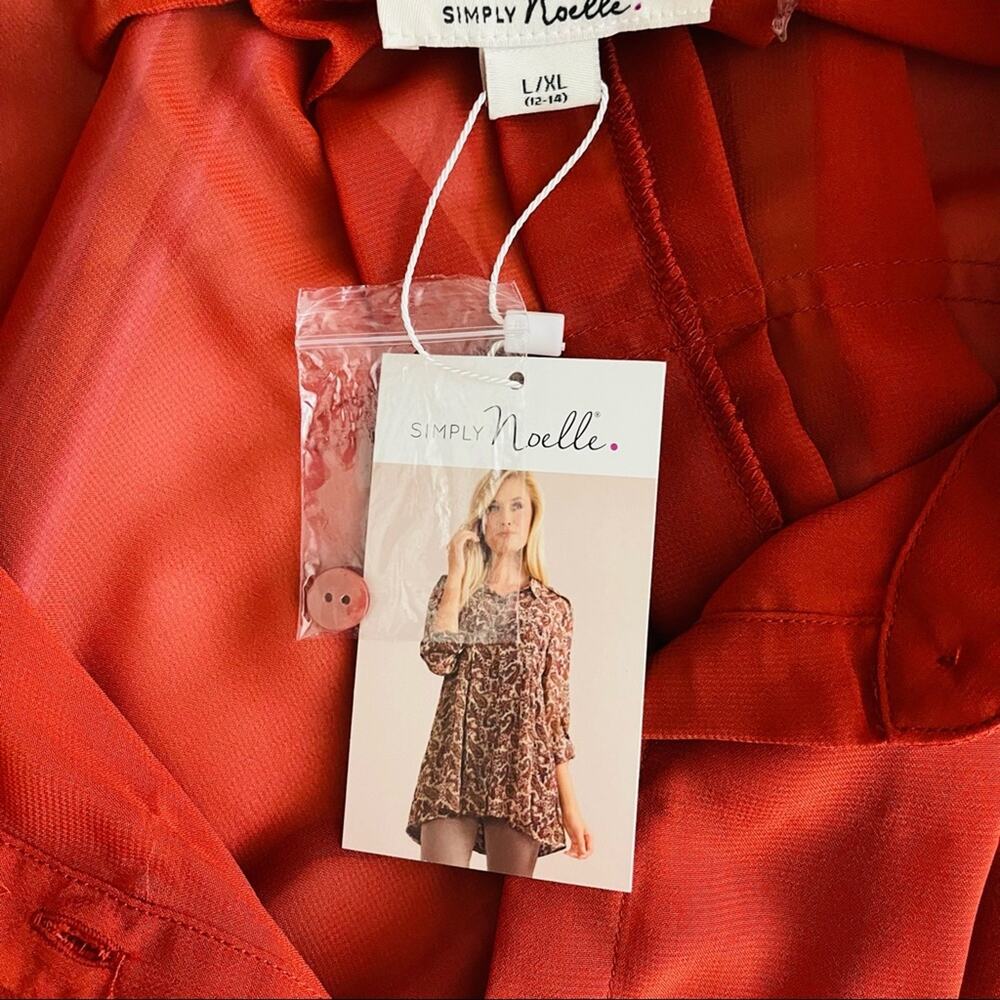 NEW Simply Noelle orange semi sheer chiffon button front pleat office top large - Picture 9 of 10